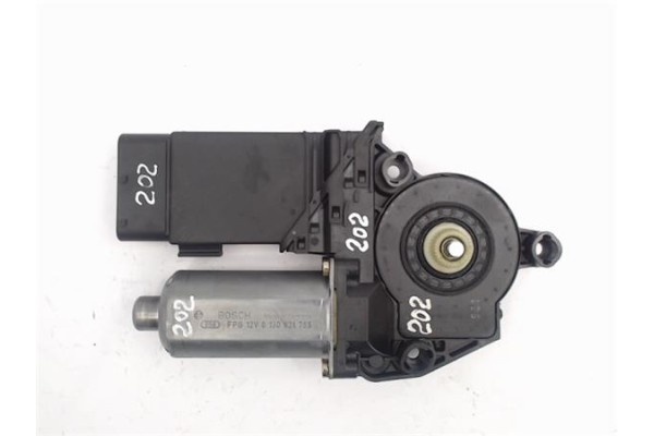 Recambio de motor elevalunas delantero izquierdo para volkswagen golf iv berlina (1j1) referencia OEM IAM 1J1959801C 0130821765 