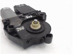 Recambio de motor elevalunas delantero izquierdo para volkswagen golf iv berlina (1j1) referencia OEM IAM 1J1959801C 0130821765 