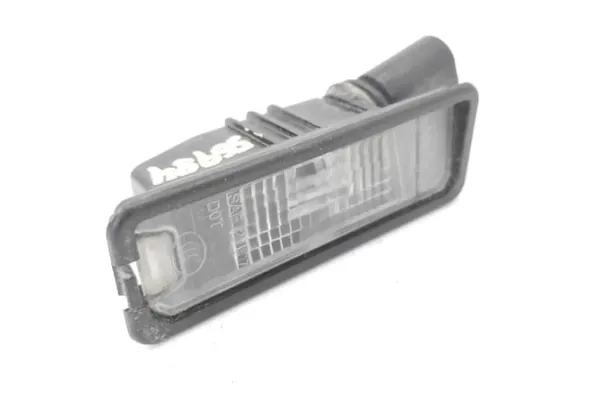 Recambio de piloto matricula trasero izquierdo para volkswagen polo v (6r1) 1.4 advance referencia OEM IAM 1K8943021  