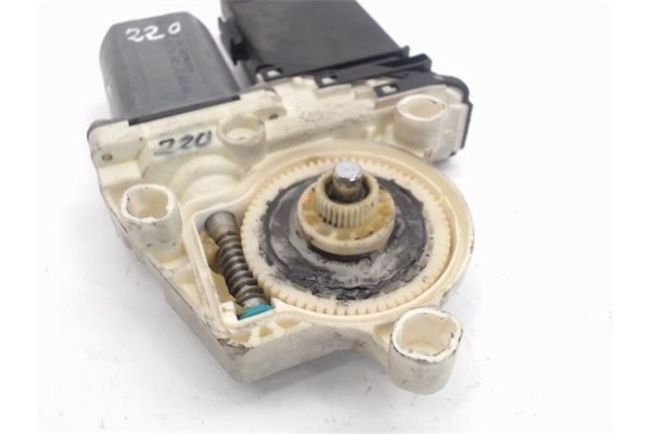 Recambio de motor elevalunas delantero izquierdo para seat leon (1m1) referencia OEM IAM 1C1959801A 105404-301 