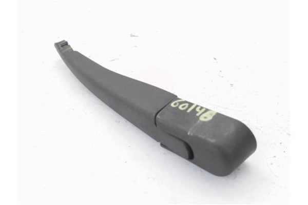 Recambio de brazo limpiaparabrisas trasero para opel astra h gtc 1.6 referencia OEM IAM 13109107  