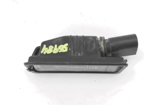Recambio de piloto matricula trasero izquierdo para volkswagen polo v (6r1) 1.4 advance referencia OEM IAM 1K8943021  