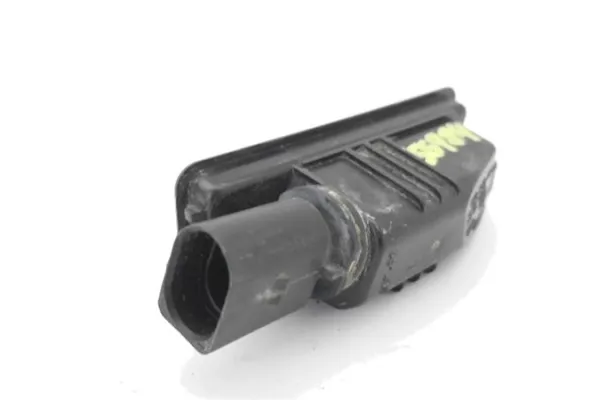 Recambio de piloto matricula trasero izquierdo para volkswagen polo v (6r1) 1.4 advance referencia OEM IAM 1K8943021  
