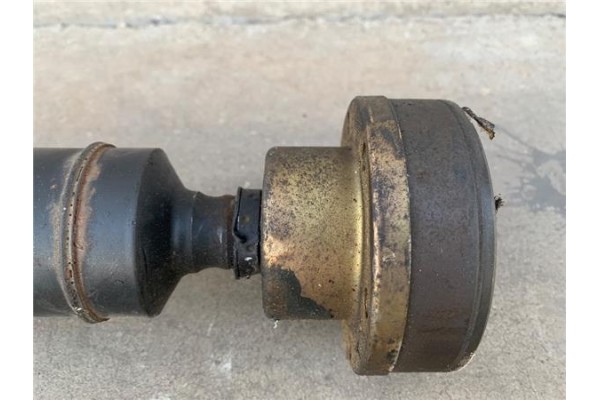 Recambio de cardan trasero para audi a4 berlina (8e) referencia OEM IAM 8R0521101D 1560005 8R0521101B , AUDI | 8R0521101E , AUDI