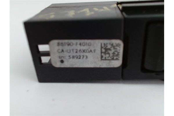 Recambio de conjunto interruptores para toyota c-hr (x10) 2.0 hibrido referencia OEM IAM 86790F4010  