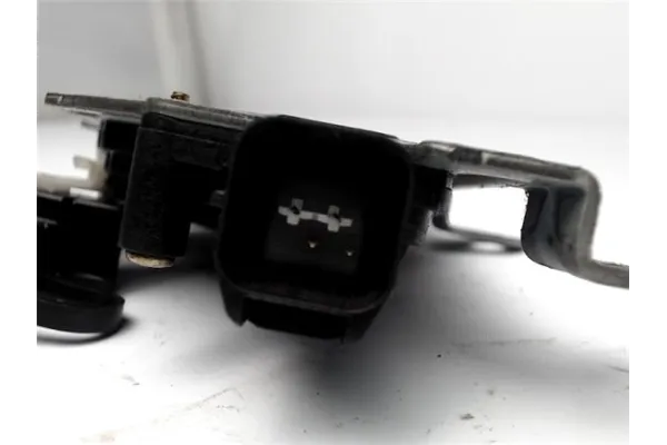 Recambio de motor cierre centralizado para kia sorento (bl) 2.5 crdi referencia OEM IAM 812403E000  