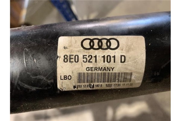 Recambio de cardan trasero para audi a4 berlina (8e) referencia OEM IAM 8R0521101D 1560005 8R0521101B , AUDI | 8R0521101E , AUDI