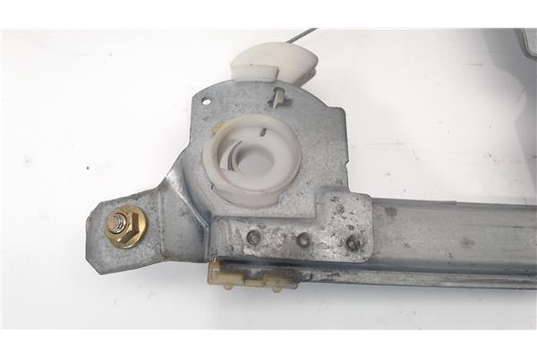 Recambio de mecanismo elevalunas trasero derecho para citroen xsara berlina referencia OEM IAM 400774  
