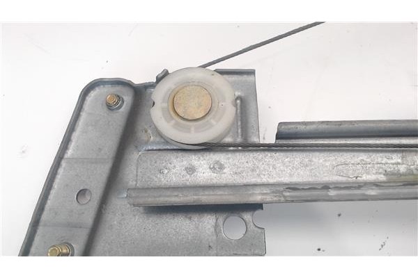 Recambio de mecanismo elevalunas trasero derecho para citroen xsara berlina referencia OEM IAM 400774  