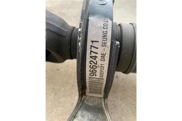 Recambio de cardan delantero para chevrolet captiva referencia OEM IAM 96624771 20781756 20781756 , OPEL | 20781756 , CHEVROLET