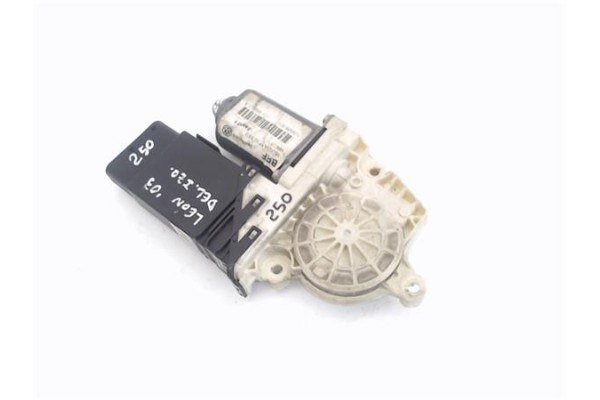 Recambio de motor elevalunas delantero izquierdo para seat leon (1m1) referencia OEM IAM (1C1959801A) (9776105404-301) 1C1959801