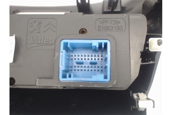 Recambio de mandos climatizador para peugeot 2008 1.6 hdi referencia OEM IAM 98195706XU E1063177A 