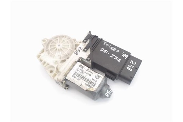 Recambio de motor elevalunas delantero izquierdo para seat toledo (1m2) referencia OEM IAM (1J0959801F) (9776101432-203)  