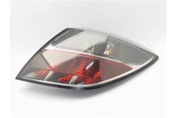 Recambio de piloto trasero derecho para opel astra h gtc 1.6 referencia OEM IAM 1222118 24451834 
