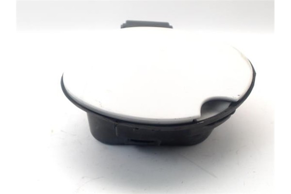 Recambio de tapa exterior combustible para renault megane iii berlina 5p 1.5 expression referencia OEM IAM 781200005R  