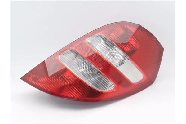 Recambio de piloto trasero derecho para mercedes-benz clase a (bm 169) 1.7 a 170 (169.032) referencia OEM IAM A1698200464R  