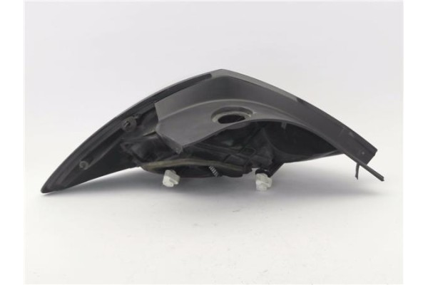 Recambio de piloto trasero derecho para opel astra h gtc 1.6 referencia OEM IAM 1222118 24451834 