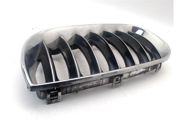 Recambio de rejilla paragolpes delantero izquierda para bmw serie x3 (e83) 3.0d referencia OEM IAM 51133414903  
