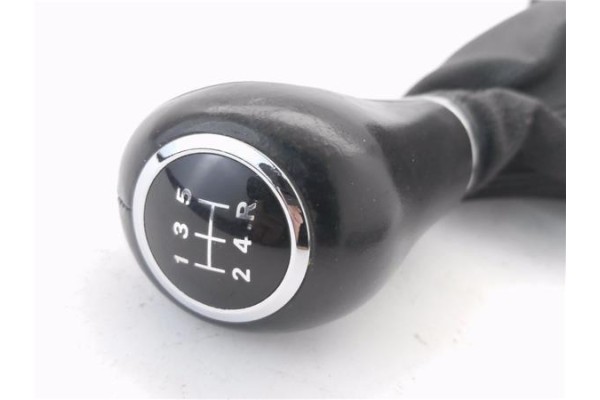 Recambio de pomo palanca cambio para mercedes-benz clase a (bm 169) 1.7 a 170 (169.032) referencia OEM IAM A16936431109E38 A1693