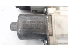 Recambio de motor elevalunas delantero derecho para volkswagen golf v plus (5m1) 2.0 tdi 16v referencia OEM IAM 130822229  