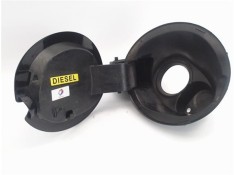 Recambio de tapa exterior combustible para peugeot 2008 1.6 hdi referencia OEM IAM 9677638680 9677638880 