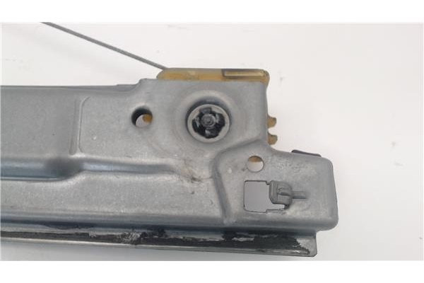 Recambio de mecanismo elevalunas delantero derecho para peugeot 207 referencia OEM IAM 9681182280S 400912C 