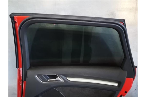 Recambio de puerta trasero derecha para audi rs3 sportback (8vf) 2.5 tfsi quattro referencia OEM IAM 8V4833052B  