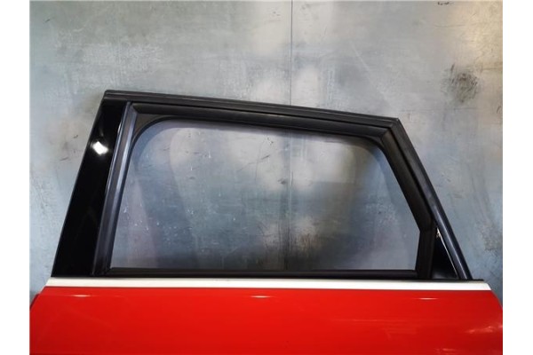 Recambio de puerta trasero izquierda para audi rs3 sportback (8vf) 2.5 tfsi quattro referencia OEM IAM 8V4833051B  