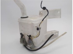 Recambio de deposito limpiaparabrisas para suzuki swift iii (sg) 1.3 referencia OEM IAM 3845062JA1  