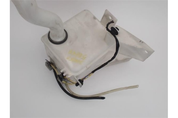 Recambio de deposito limpiaparabrisas para suzuki swift iii (sg) 1.3 referencia OEM IAM 3845062JA1  