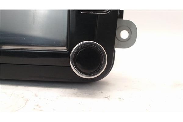 Recambio de pantalla para volkswagen passat berlina (3c2) 2.0 tdi 16v referencia OEM IAM 1795021711  
