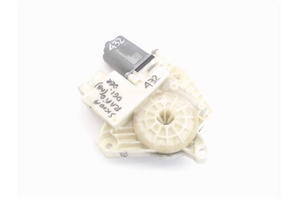 Recambio de motor elevalunas delantero derecho para skoda rapid (nh) referencia OEM IAM (5JA959812E) (A68549-111) (A66993-111) 