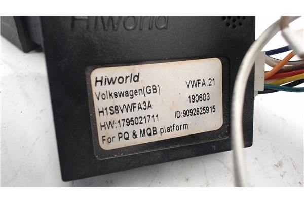 Recambio de pantalla para volkswagen passat berlina (3c2) 2.0 tdi 16v referencia OEM IAM 1795021711  