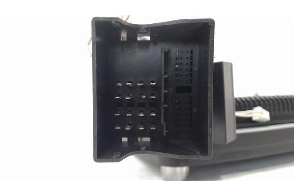 Recambio de pantalla para volkswagen passat berlina (3c2) 2.0 tdi 16v referencia OEM IAM 1795021711  