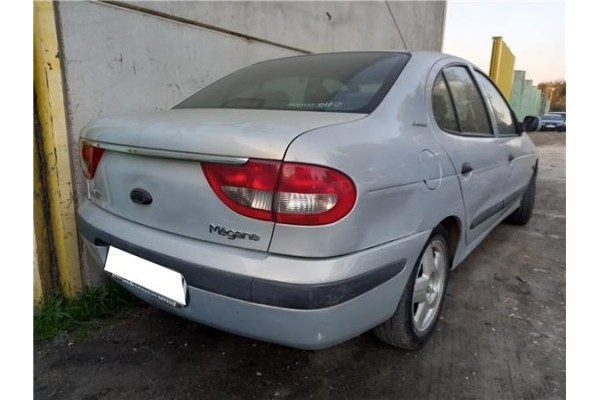 renault megane i classic (la0) del año 2000