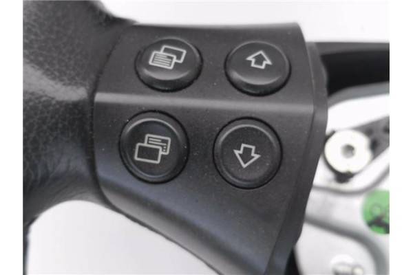 Recambio de volante para mercedes-benz clase a (bm 169) 1.7 a 170 (169.032) referencia OEM IAM A1694600403 A1694600203 