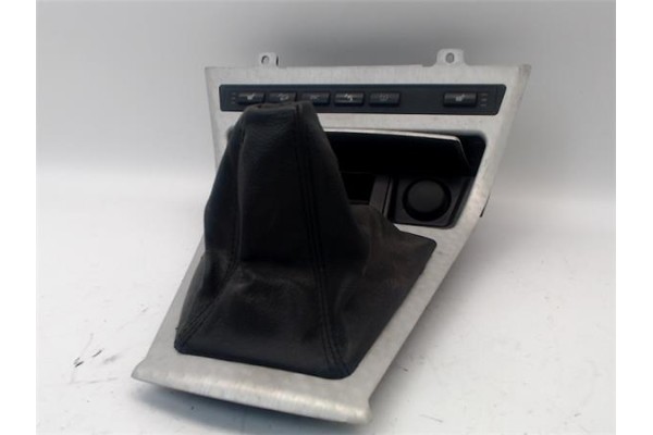 Recambio de embellecedor consola central para bmw serie x3 (e83) 3.0d referencia OEM IAM 51453401825  