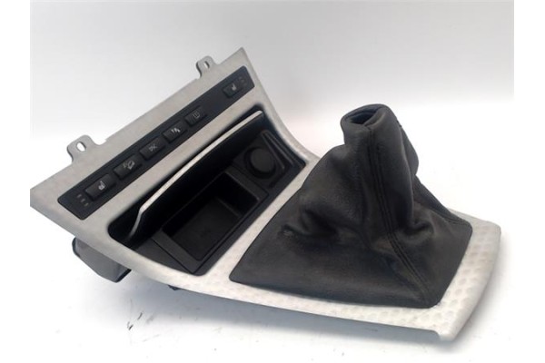 Recambio de embellecedor consola central para bmw serie x3 (e83) 3.0d referencia OEM IAM 51453401825  