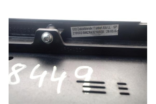 Recambio de embellecedor consola central para bmw serie x3 (e83) 3.0d referencia OEM IAM 51453401825  
