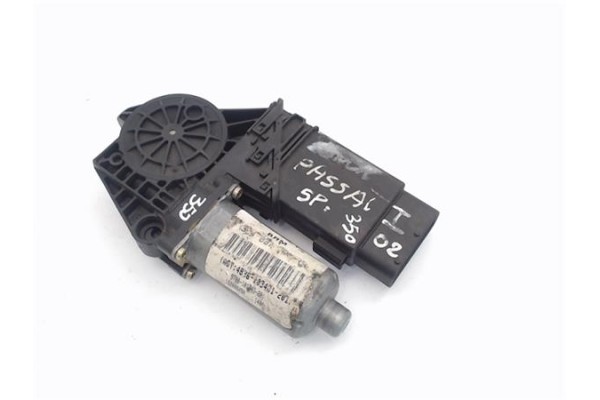 Recambio de motor elevalunas delantero izquierdo para volkswagen passat berlina (3b2) referencia OEM IAM (3B4837751) (9776101430