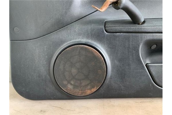 Recambio de guarnecido puerta delantero derecha para fiat coupe (175) 1.8 16v referencia OEM IAM 175001080  