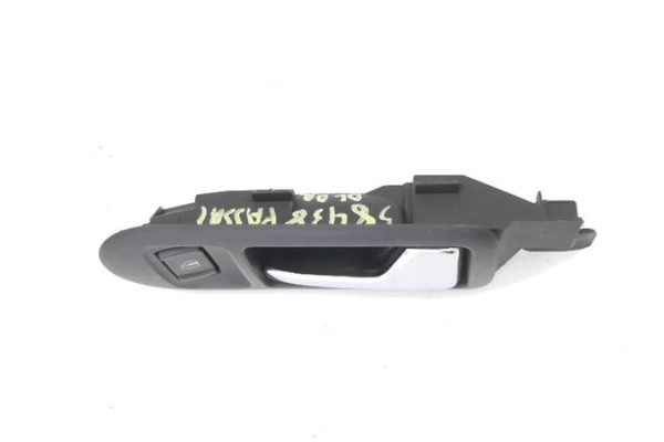 Recambio de manilla int. puerta delantero derecha para volkswagen passat berlina (3b2) 1.8 básico referencia OEM IAM 3B1837114T 