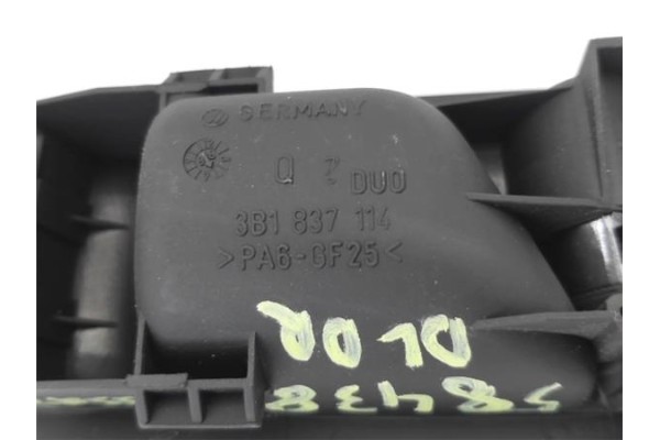 Recambio de manilla int. puerta delantero derecha para volkswagen passat berlina (3b2) 1.8 básico referencia OEM IAM 3B1837114T 