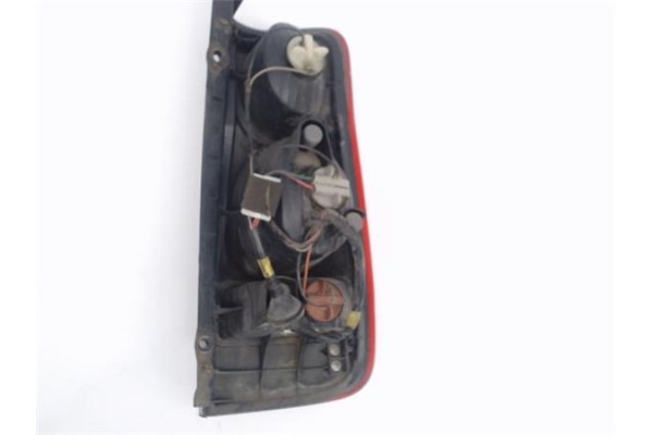 Recambio de piloto trasero izquierdo para hyundai matrix (fc) referencia OEM IAM 9240117010  