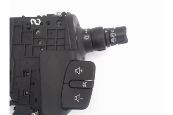 Recambio de mando limpiaparabrisas para renault scenic ii (jm) referencia OEM IAM 7701069597  