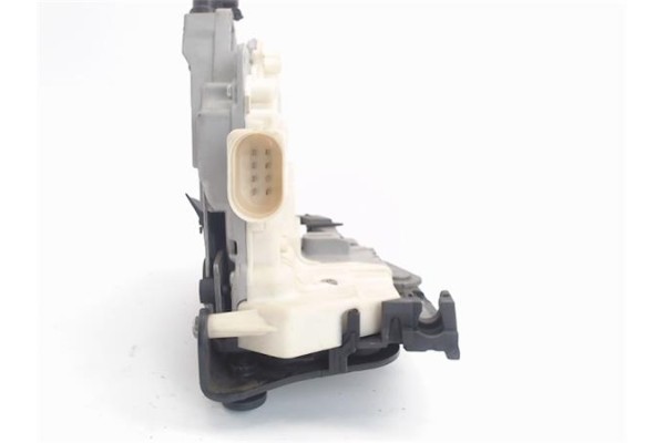 Recambio de cierre electromagnetico trasero izquierdo para seat altea (5p1) 1.9 tdi referencia OEM IAM 1P0839016A BDL14047 1P083