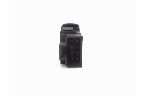 Recambio de interruptor luces emergencia para nissan micra (k11) referencia OEM IAM 08012  