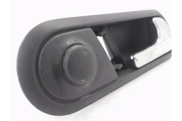Recambio de manilla int. puerta delantero derecha para seat ibiza (6l1) 1.9 tdi referencia OEM IAM 6L1837113C4X4 6L0837114B 