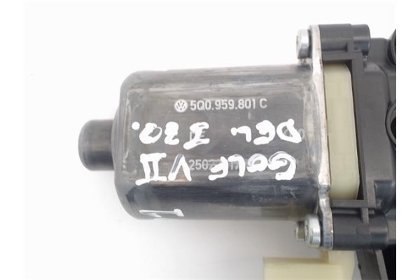 Recambio de motor elevalunas delantero izquierdo para volkswagen golf vii alltrack variant (ba5) referencia OEM IAM (5Q0959801C)