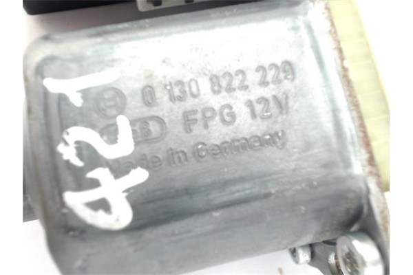 Recambio de motor elevalunas delantero izquierdo para volkswagen golf v plus (5m1) 1.4 trendline referencia OEM IAM 1K0959793C 0